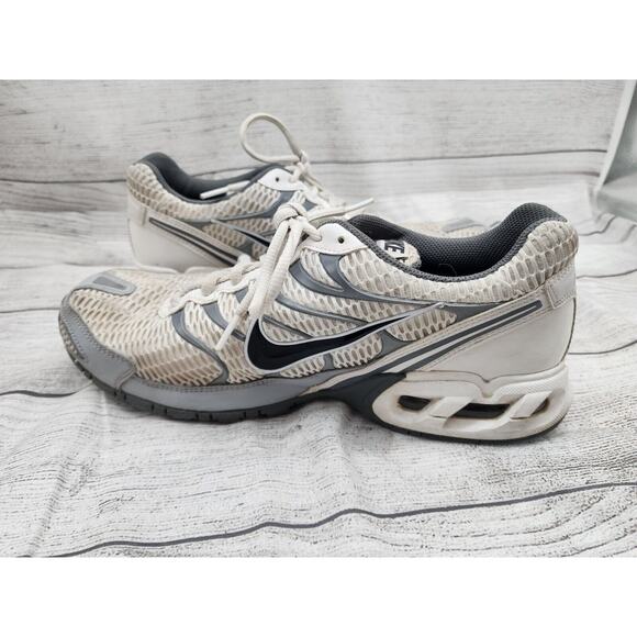 Nike Air Max Torch 4 Men Size 10 White Grey Running Shoes 343846-100 main image 7